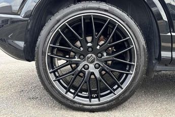Audi Q2 35 TFSI Black Edition 5dr S Tronic