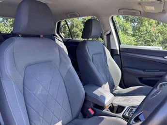 Volkswagen Golf 1.5 eTSI Style 5dr DSG