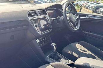 Volkswagen Tiguan 1.4 TSI eHybrid Elegance 5dr DSG