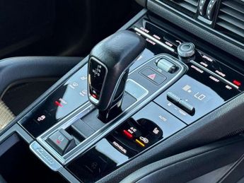 Porsche Cayenne 5dr Tiptronic S