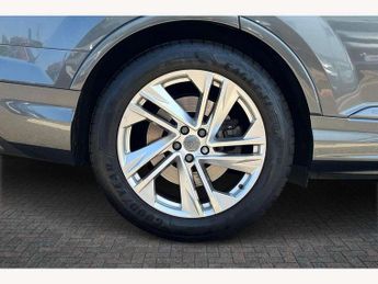 Audi Q7 55 TFSI Quattro S Line 5dr Tiptronic
