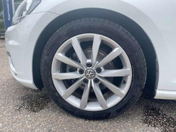 Volkswagen Golf 1.5 TSI EVO 150 GT 5dr DSG