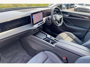 Volkswagen Passat 1.5 TSI eHybrid Elegance 5dr DSG