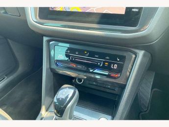 Volkswagen Tiguan 1.5 TSI 150 R-Line Edition 5dr DSG