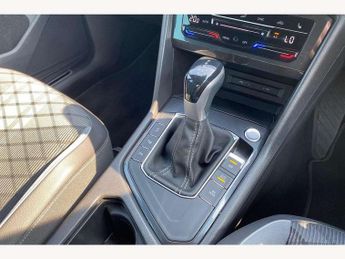 Volkswagen Tiguan 1.5 TSI 150 R-Line Edition 5dr DSG
