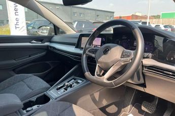 Volkswagen Golf 1.5 eTSI 150 Life 5dr DSG