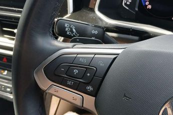 Volkswagen T-Roc 1.5 TSI R-Line 5dr DSG