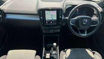 Volvo XC40 2.0 B3P Plus Dark 5dr Auto
