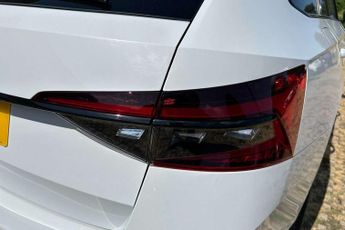 Skoda Superb 2.0 TDI CR 200 Sport Line Plus 5dr DSG