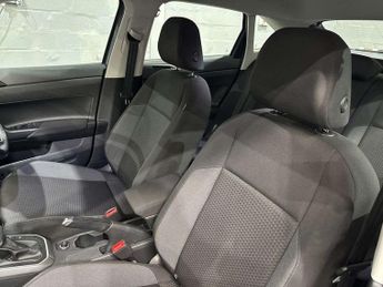Volkswagen Taigo 1.0 TSI 110 Life 5dr DSG