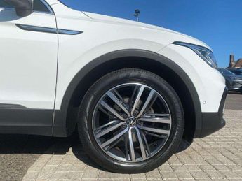 Volkswagen Tiguan 1.5 TSI 150 Elegance 5dr DSG