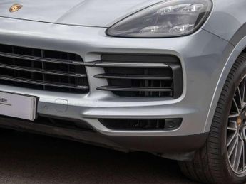 Porsche Cayenne 5dr Tiptronic S