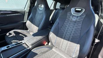 Volkswagen Passat 1.5 TSI R-Line 5dr DSG