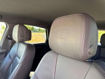 Porsche Macan 5dr PDK