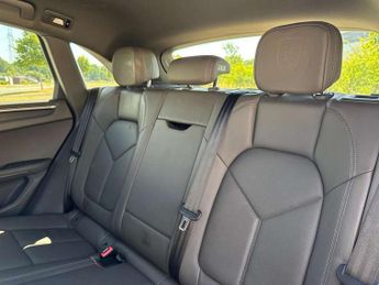Porsche Macan 5dr PDK