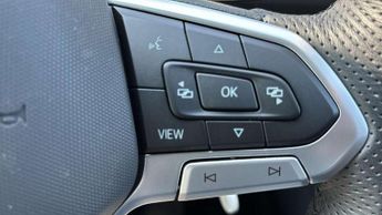 Volkswagen T-Roc 1.5 TSI Black Edition 5dr
