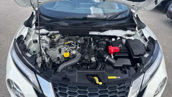 Nissan Juke 1.0 DiG-T Tekna 5dr DCT