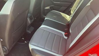 Volkswagen T-Roc 2.0 TSI 4MOTION SEL 5dr DSG