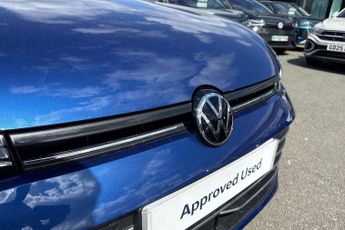 Volkswagen Passat 1.5 TSI eHybrid Life 5dr DSG