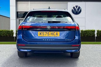 Volkswagen Passat 1.5 TSI eHybrid Life 5dr DSG