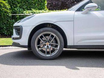 Porsche Macan 5dr PDK
