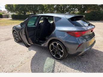 Cupra Leon 1.5 eTSI 150 V2 5dr DSG