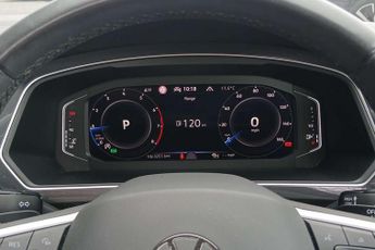 Volkswagen Tiguan 1.5 TSI 150 Elegance 5dr DSG