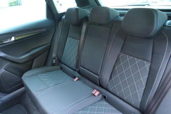 Skoda Karoq 1.5 TSI Sportline 5dr DSG