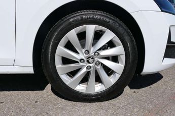 Skoda Octavia 1.5 TSI 150 e-TEC SE L 5dr DSG