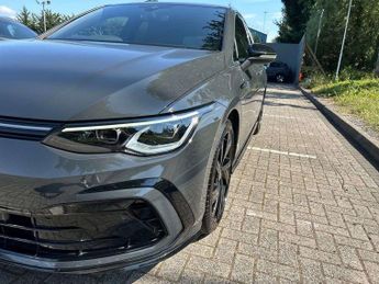 Volkswagen Golf 1.5 eTSI 150 Black Edition 5dr DSG