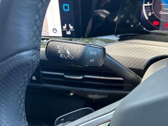 Volkswagen Golf 1.5 eTSI 150 Black Edition 5dr DSG
