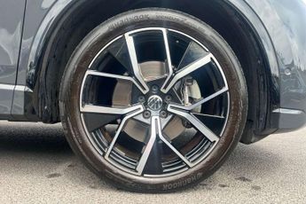 Volkswagen Tiguan 2.0 TDI R-Line 5dr DSG