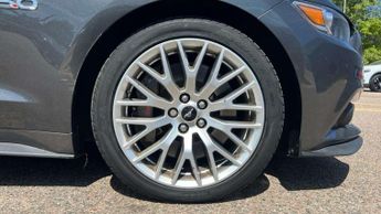 Ford Mustang 5.0 V8 GT 2dr Auto