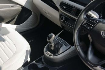 Hyundai i10 1.2 MPi Premium 5dr Auto