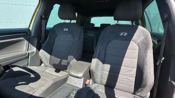 Volkswagen Golf 2.0 TSI 300 R 5dr 4MOTION DSG