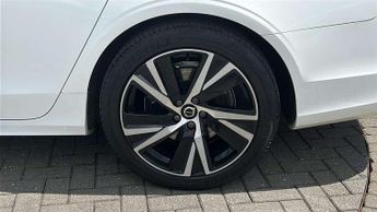 Volvo V90 2.0 B4D R DESIGN 5dr Auto
