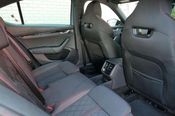 Skoda Octavia 2.0 TSI vRS 5dr DSG