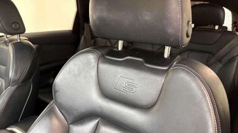 Audi Q7 55 TFSI Quattro S Line 5dr Tiptronic