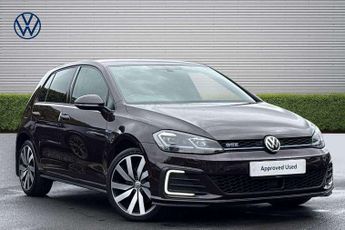 Volkswagen Golf 1.4 TSI GTE Advance 5dr DSG
