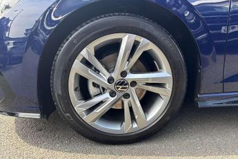 Volkswagen Golf 1.5 eTSI 150 R-Line 5dr DSG