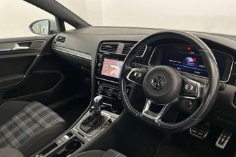 Volkswagen Golf 1.4 TSI GTE Advance 5dr DSG