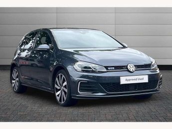 Volkswagen Golf 1.4 TSI GTE Advance 5dr DSG