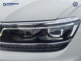 Volkswagen Tiguan 2.0 TDi 150 4Motion R-Line Tech 5dr DSG