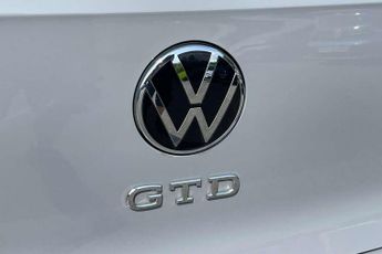Volkswagen Golf 2.0 TDI 200 GTD 5dr DSG