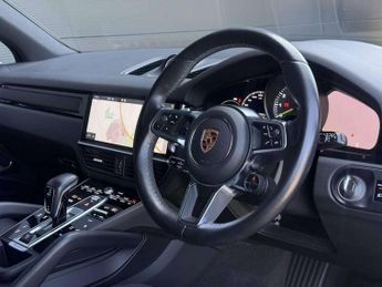 Porsche Cayenne E-Hybrid 5dr Tiptronic S