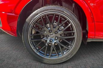 Audi Q2 35 TFSI Black Edition 5dr S Tronic