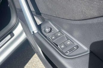 Audi Q2 35 TFSI Black Edition 5dr S Tronic