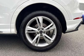 Audi Q3 35 TFSI S Line 5dr S Tronic