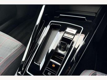 Volkswagen Golf 2.0 TSI 265 GTI 5dr DSG