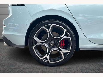 Volkswagen Golf 2.0 TSI 265 GTI 5dr DSG